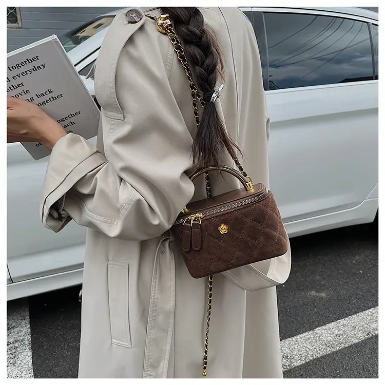 Women Diamond Embroidery Satchel Box Brown 2025 — feature 31