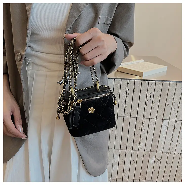 Women Diamond Embroidery Satchel Box Brown 2025 — feature 33