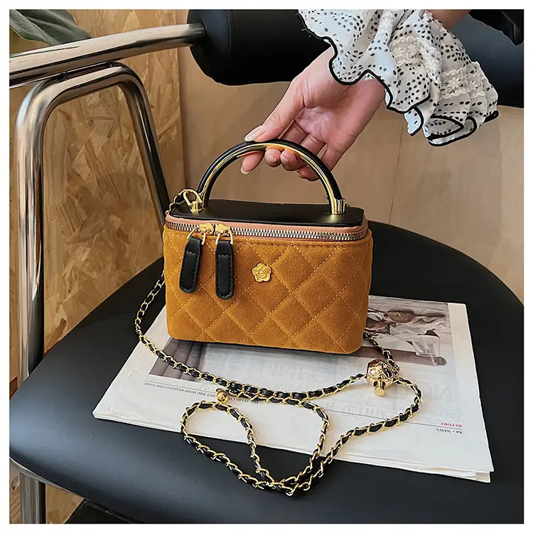 Women Diamond Embroidery Satchel Box Brown 2025 — feature 39