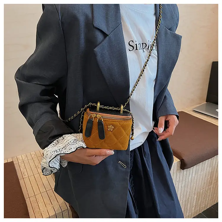 Women Diamond Embroidery Satchel Box Brown 2025 — feature 40