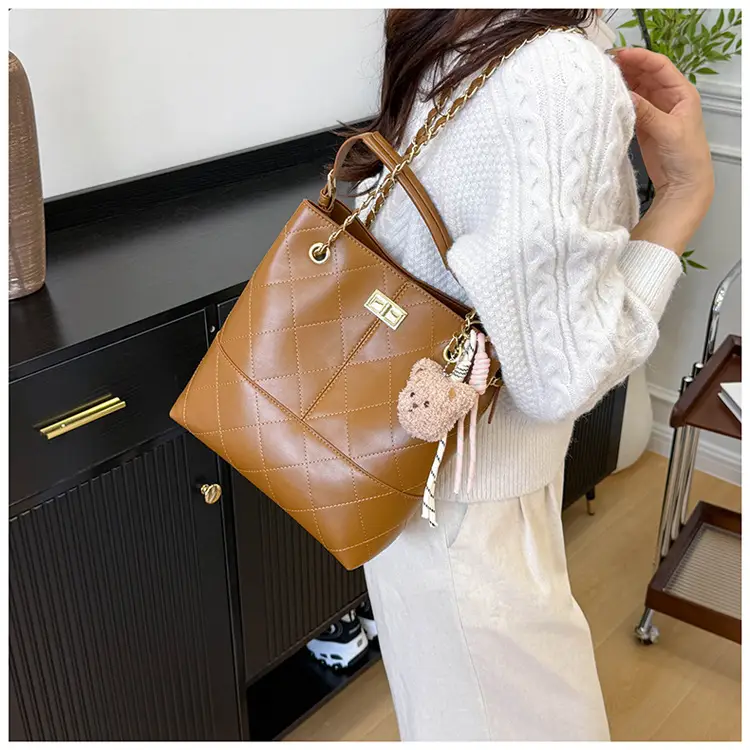 2025 Summer Chain Shoulder Bag Brown Large Capacity — feature 12