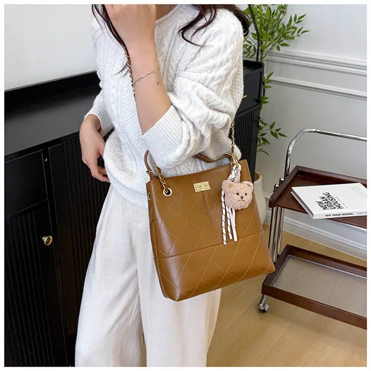 2025 Summer Chain Shoulder Bag Brown Large Capacity — feature 13