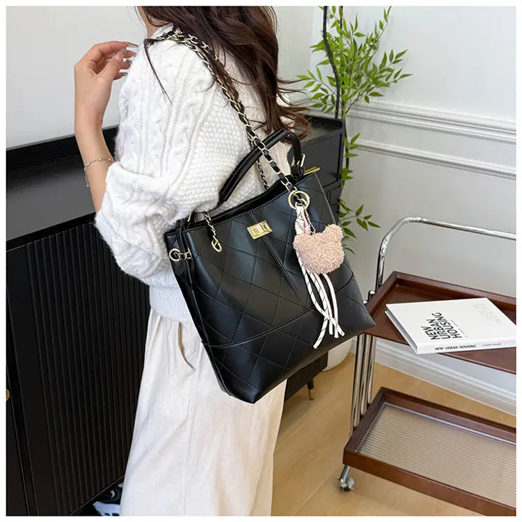 2025 Summer Chain Shoulder Bag Brown Large Capacity — feature 15