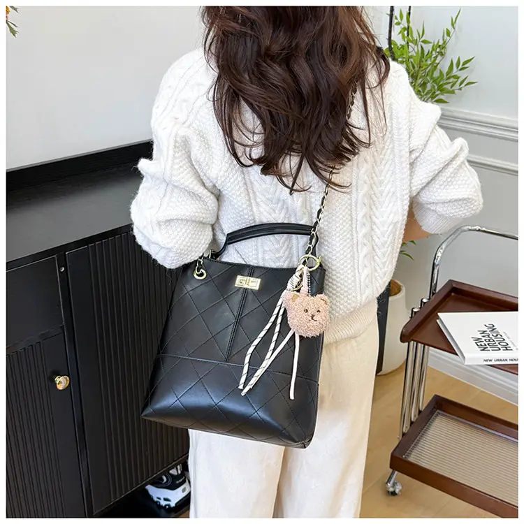 2025 Summer Chain Shoulder Bag Brown Large Capacity — feature 18