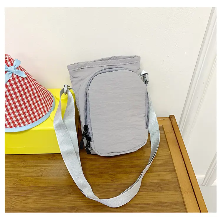 Black Cartoon Print Shoulder Bag for Girls — feature 18