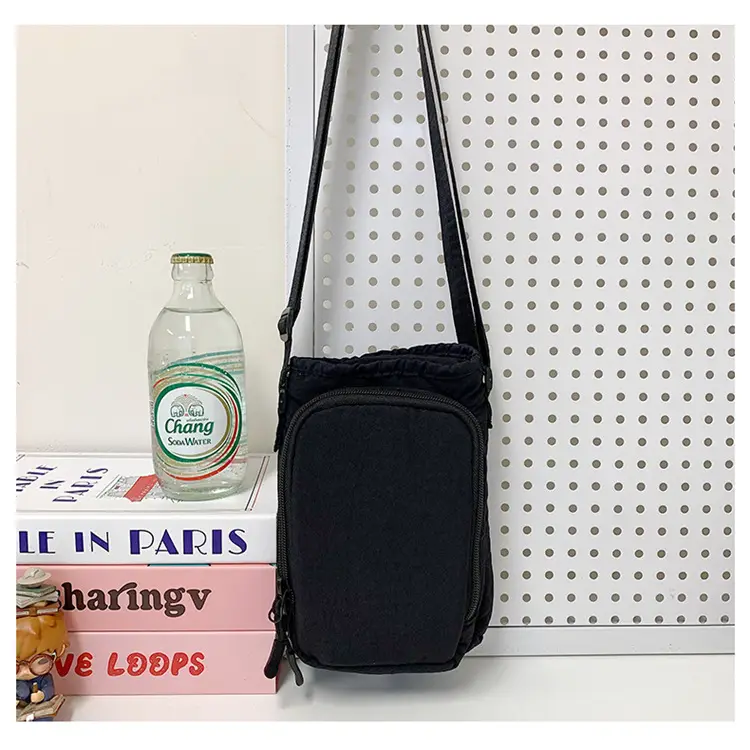 Black Cartoon Print Shoulder Bag for Girls — feature 19