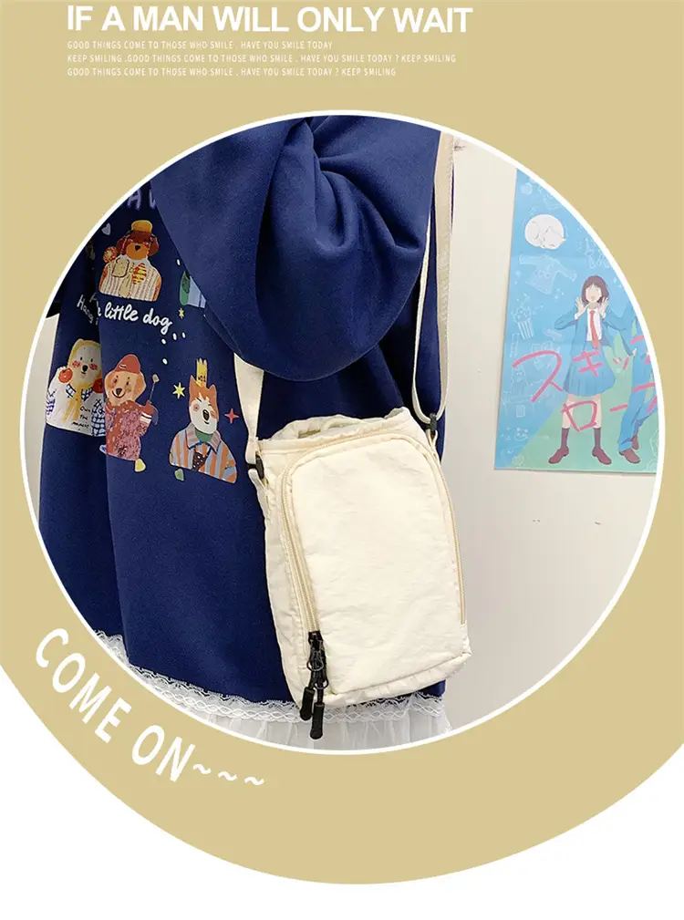 Black Cartoon Print Shoulder Bag for Girls — feature 4