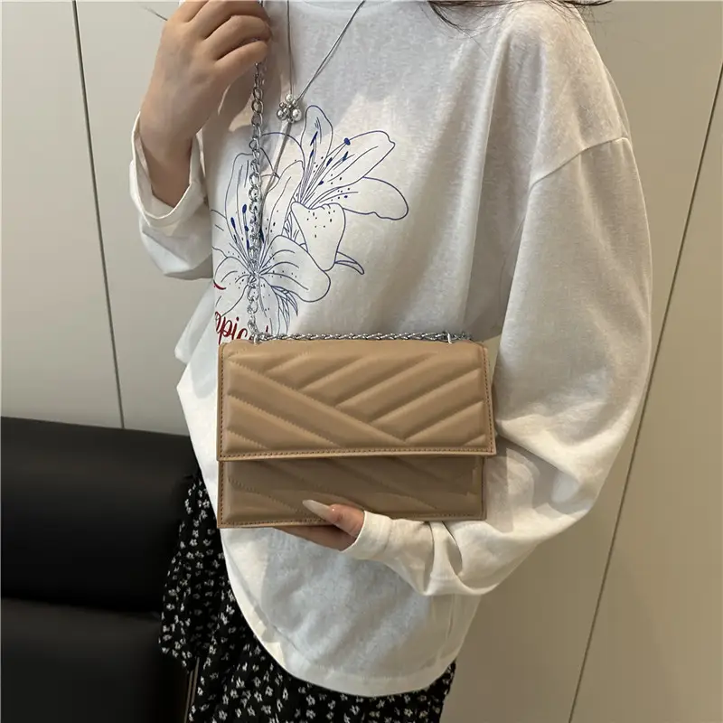 Beige Chain Crossbody Bag for Women - Image 6