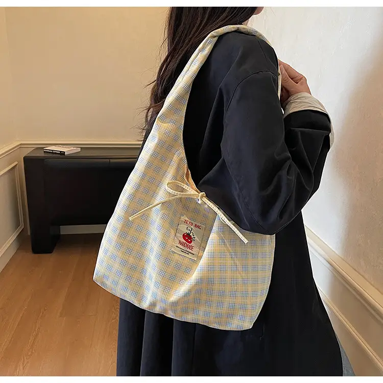 Korean Style Plaid Armpit Tote Bag 2025 Auto — feature 12
