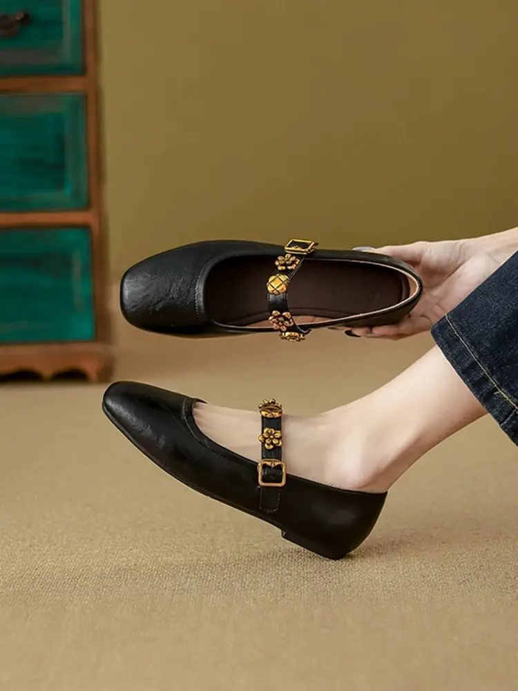 Shallow Mouth Flats Women's Small Leather Shoes 2025 Autum New Flats Bottom Buckle Small Leather Shoes Soft Sole Mary Jane Shoes — feature 14