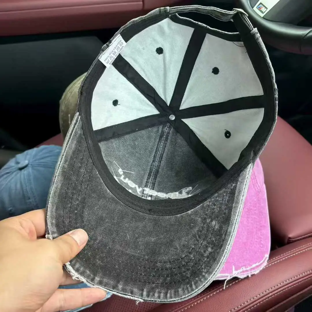 Men Women "Meet You" Very Lucky Baseball Cap Grey — feature 5