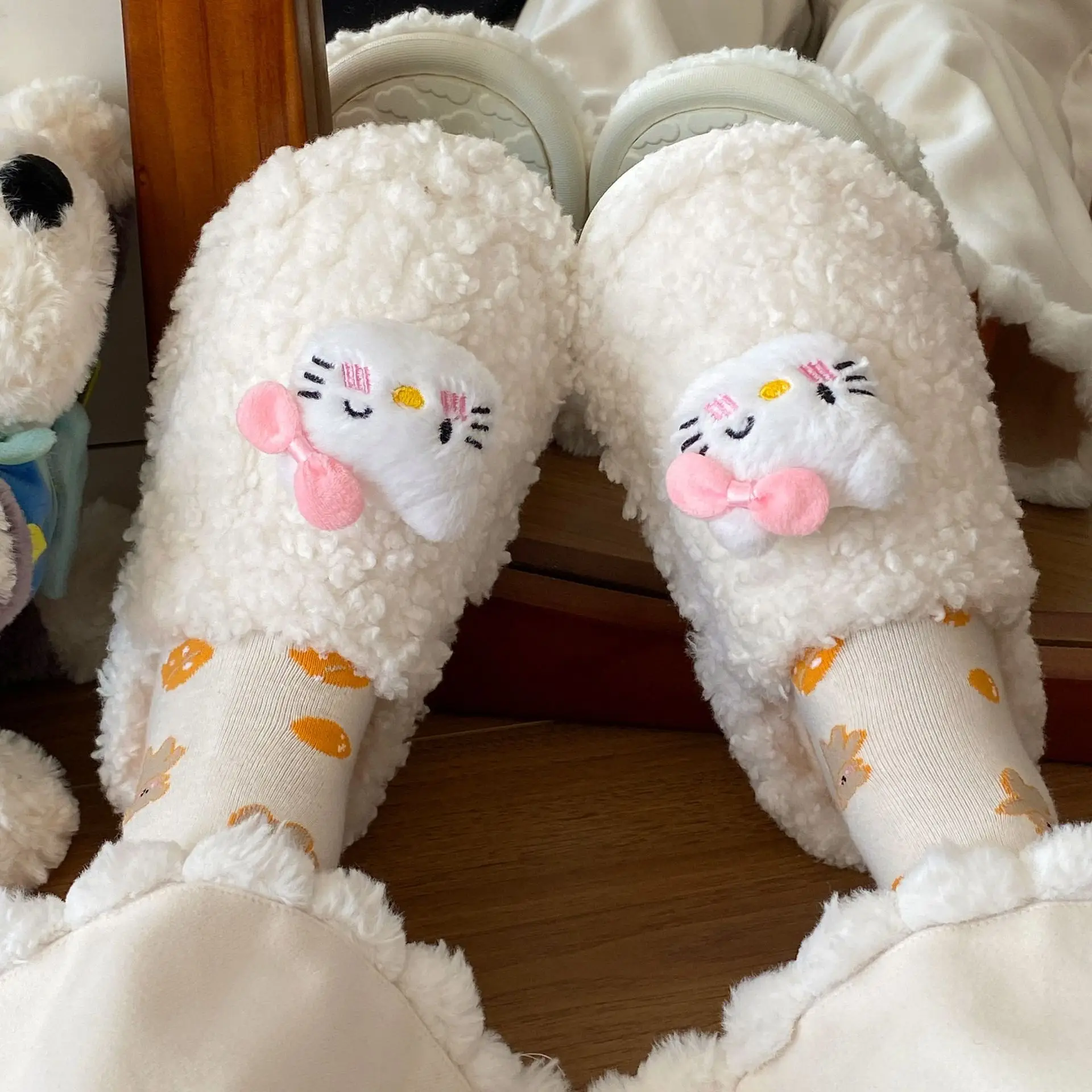 Cute Plaid Furry Shoes for Women 2025 Winter Warm - Image 4