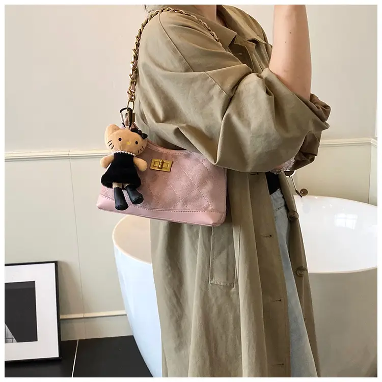 Retro Crossbody Bag for Women Brown Gold Chain 2025 — feature 13