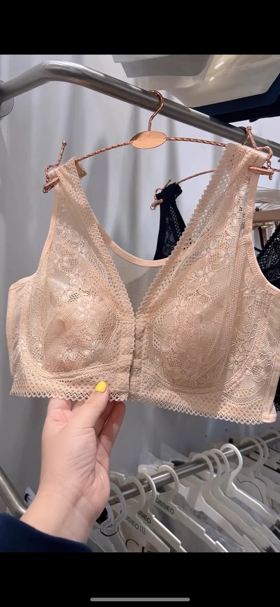 Front Button Large Size Back Mesh Thin Women's Bra Big Breasts Showing Small Breasts and Large Breasts Lace Women's Underwear — feature 4