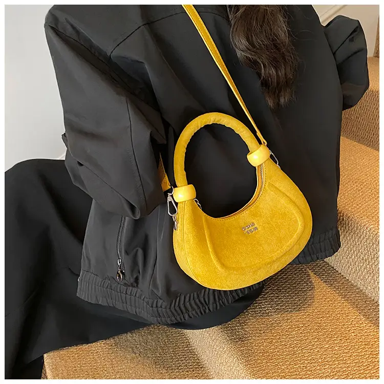 Women Handheld Underarm Bag Red 2025 New Autumn — feature 17