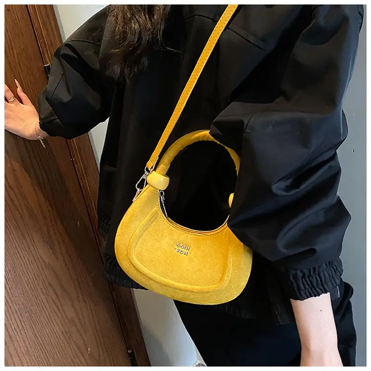 Women Handheld Underarm Bag Red 2025 New Autumn — feature 18