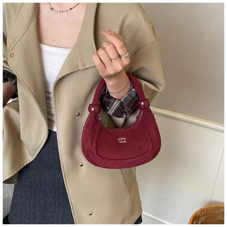 Women Handheld Underarm Bag Red 2025 New Autumn — feature 21
