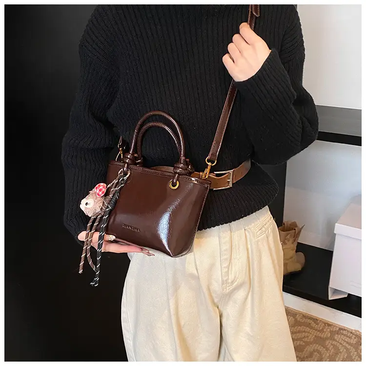 Women Satchel Bag Brown Leather Shoulder Crossbody 2025 — feature 15