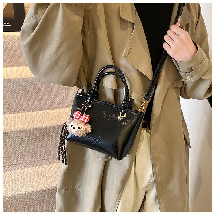 Women Satchel Bag Brown Leather Shoulder Crossbody 2025 — feature 17