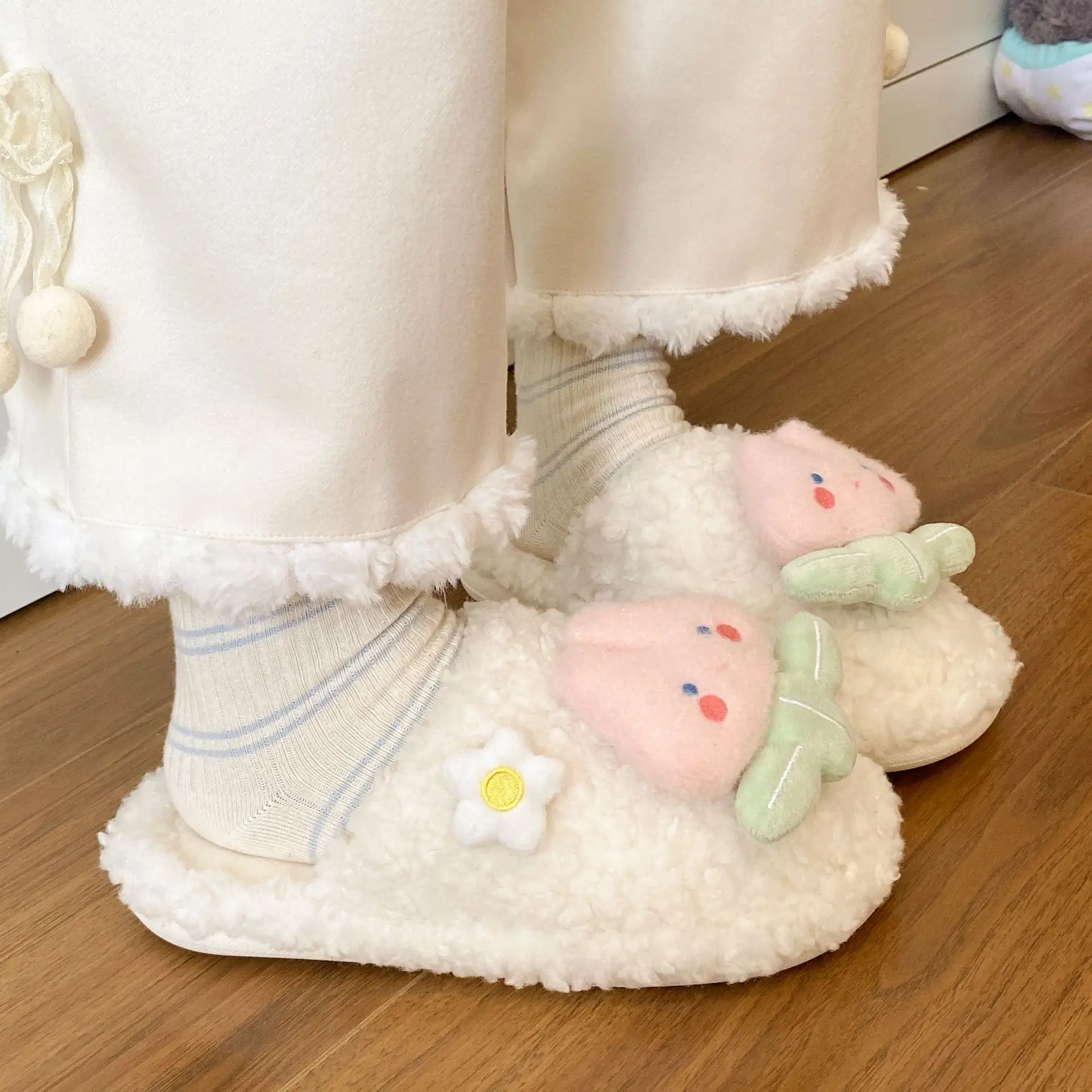 Cute Deodorant Flats for Girls Pink