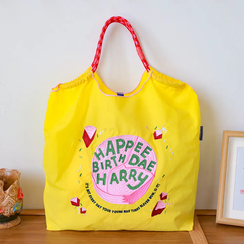2025 Embroidered Eco-Friendly Tote Bags with Ballchain — feature 13
