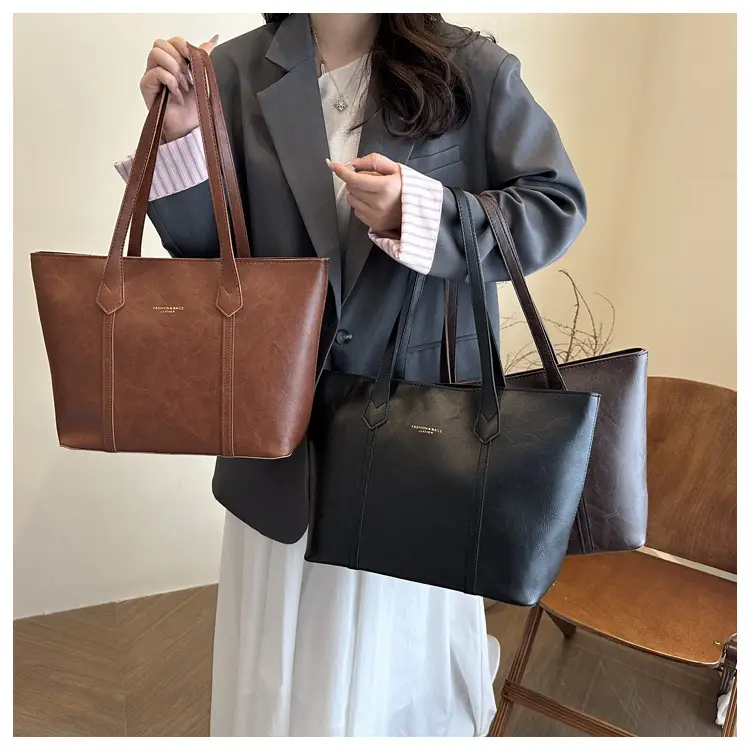 Women's Brown Leather Shoulder Bag 2025 New Autumn — feature 2