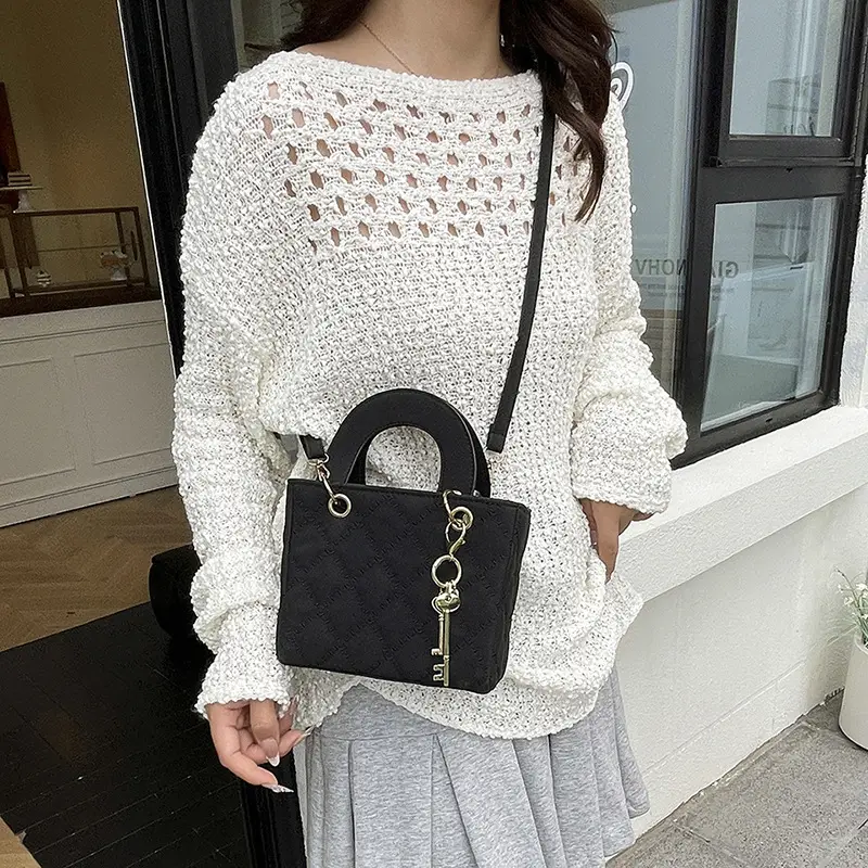 Black Quilted Shoulder Crossbody Bag for Women - Image 12