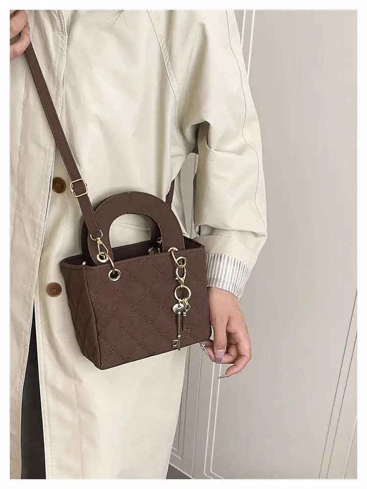 Black Quilted Shoulder Crossbody Bag for Women — feature 26