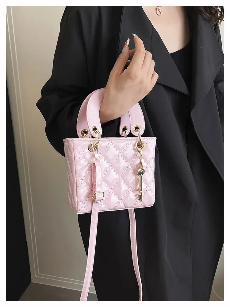 Black Quilted Shoulder Crossbody Bag for Women — feature 33
