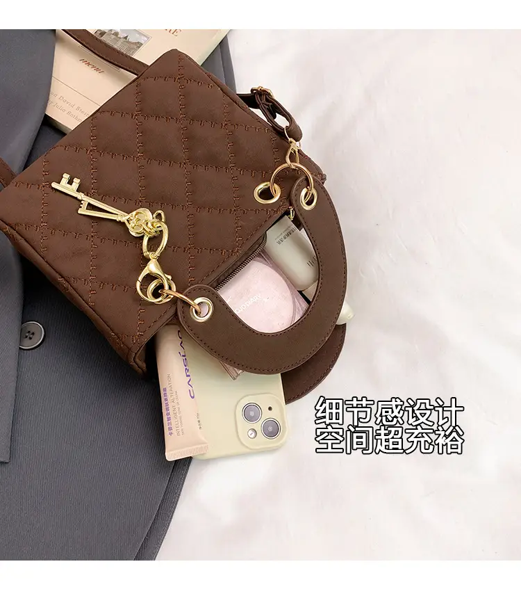 Black Quilted Shoulder Crossbody Bag for Women — feature 7