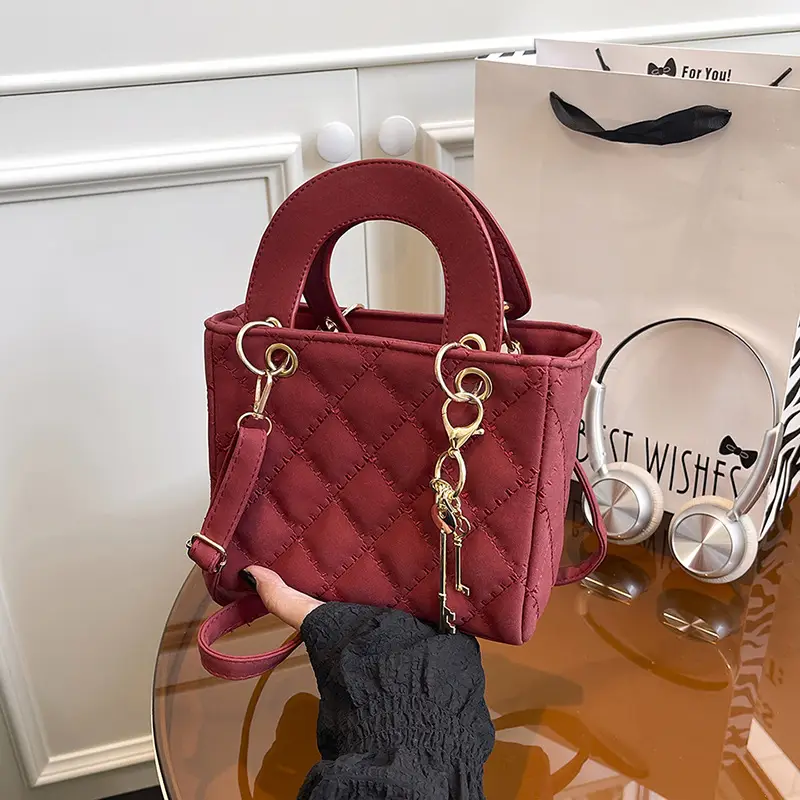 Black Quilted Shoulder Crossbody Bag for Women - Image 9