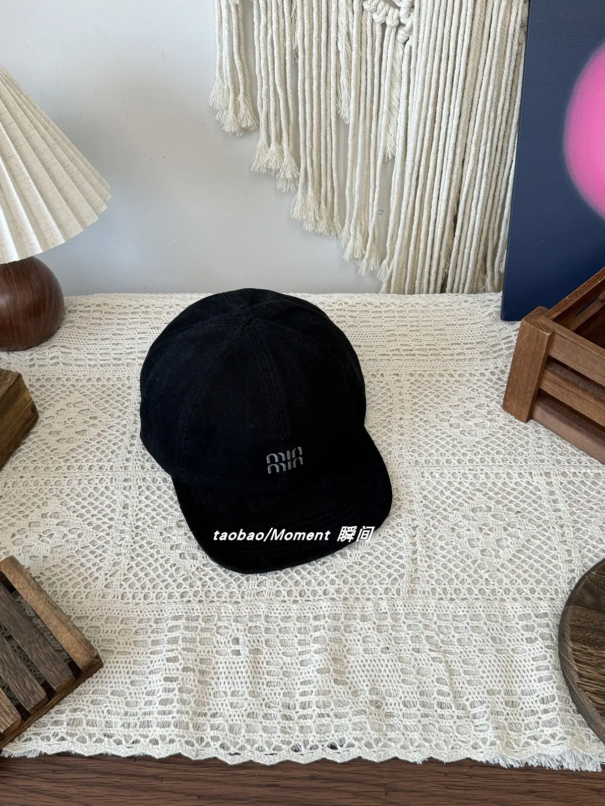 Ninja Adjustable Strap Cap White Flat Bristle — feature 2
