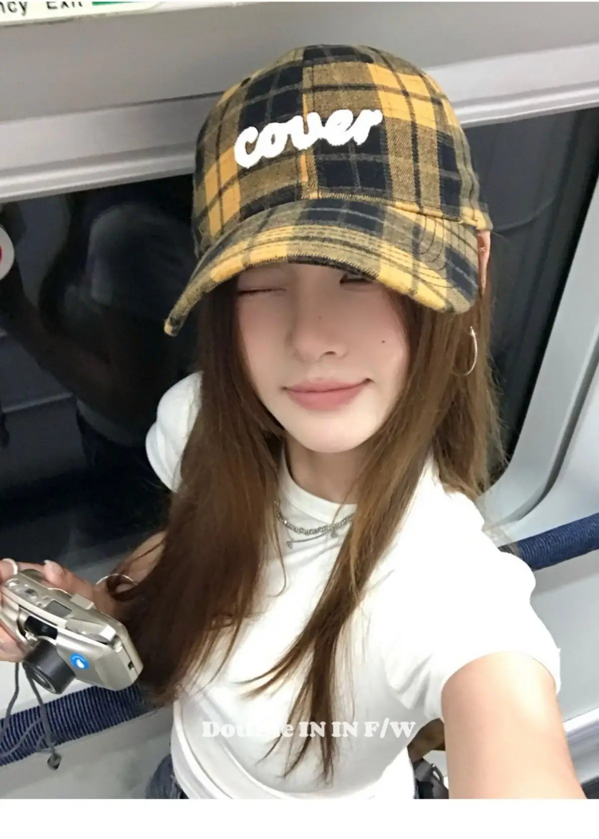 Double I Korean Version Plaid Cap Women Soft Top Duckbill Cap — feature 4