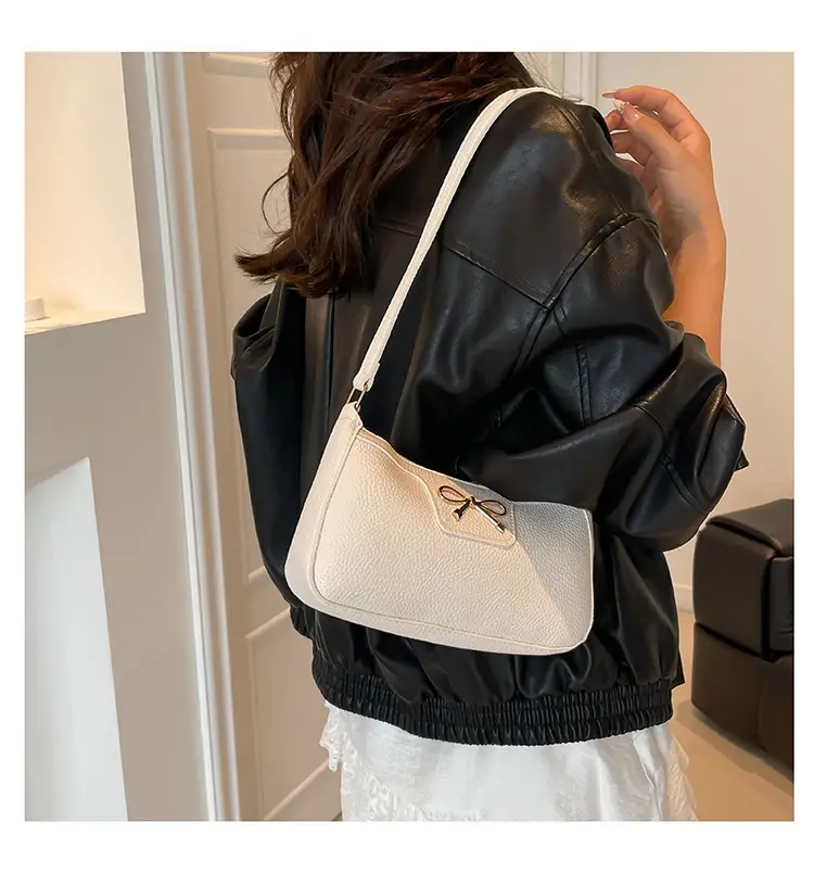 Black Retro Style Shoulder Bag for Women 2025 — feature 15