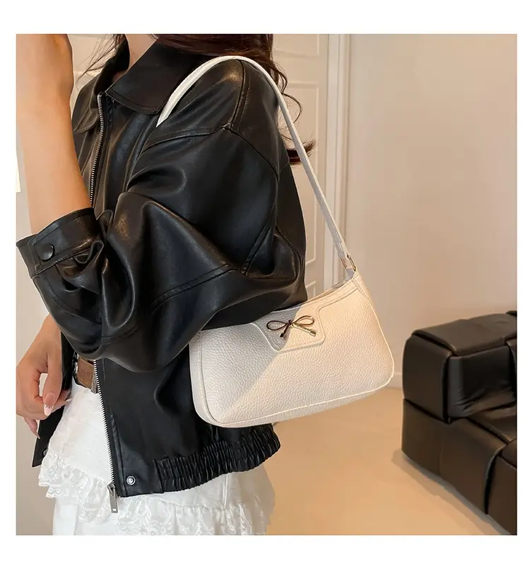 Black Retro Style Shoulder Bag for Women 2025 — feature 17