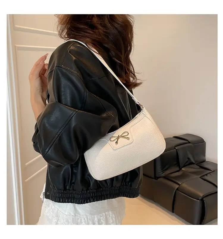 Black Retro Style Shoulder Bag for Women 2025 — feature 18