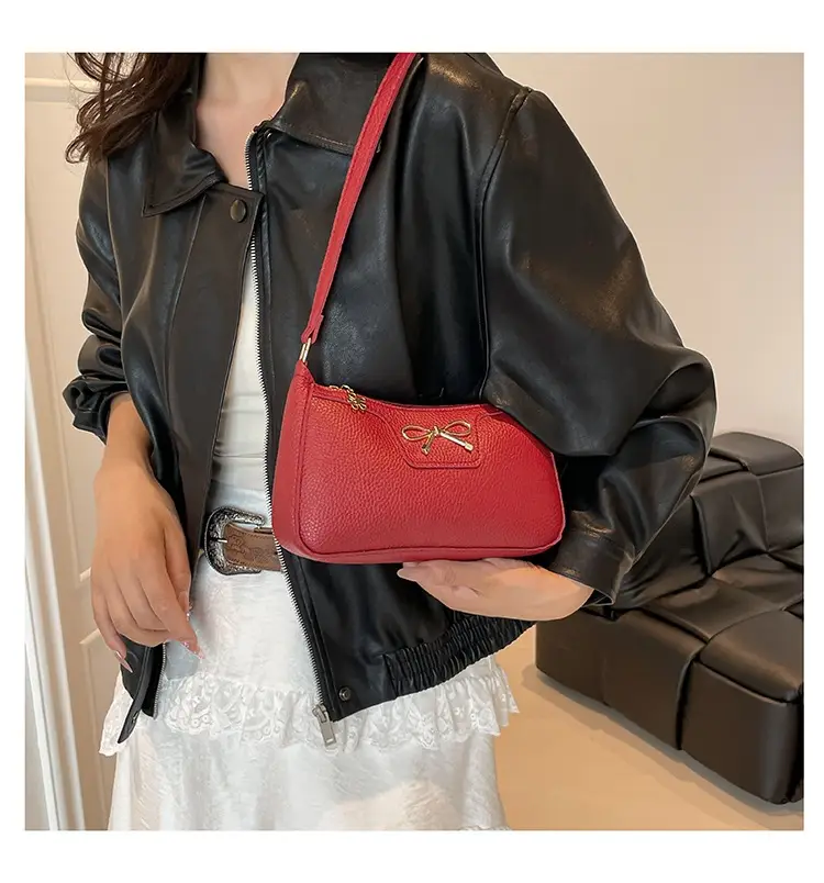 Black Retro Style Shoulder Bag for Women 2025 — feature 21