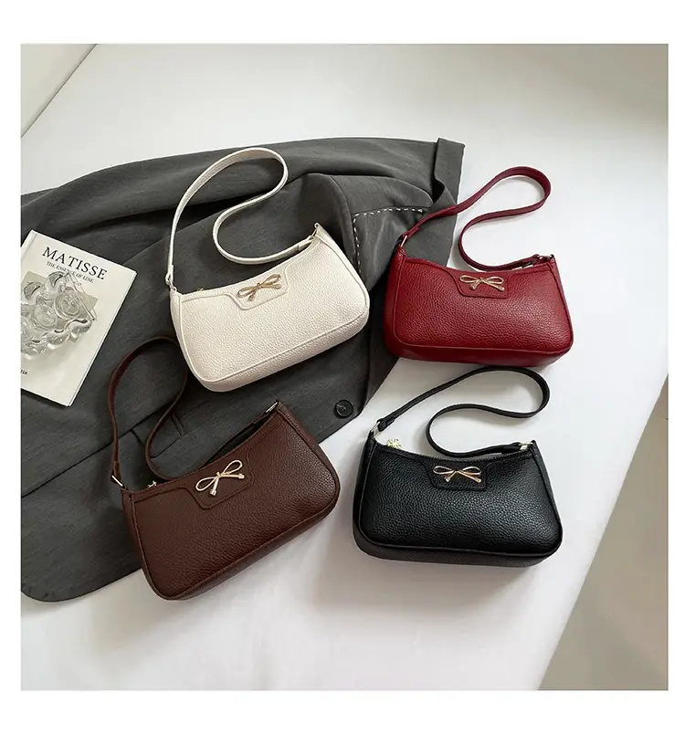Black Retro Style Shoulder Bag for Women 2025 — feature 27