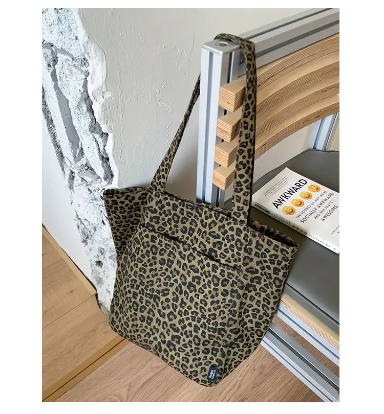 Leopard Print Women's Large Capacity Tote Bag — feature 12