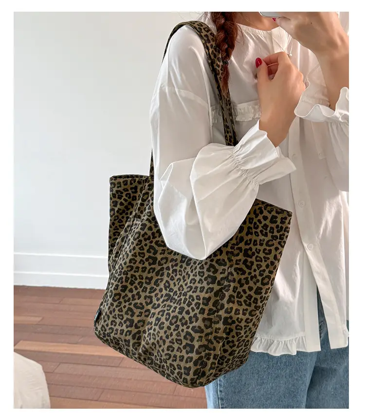 Leopard Print Women's Large Capacity Tote Bag — feature 15