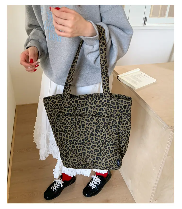 Leopard Print Women's Large Capacity Tote Bag — feature 18