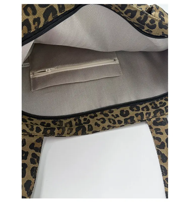 Leopard Print Women's Large Capacity Tote Bag — feature 9