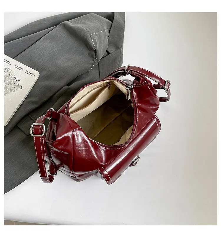 Retro Black Women's Shoulder Bag 2025 Autumn — feature 2