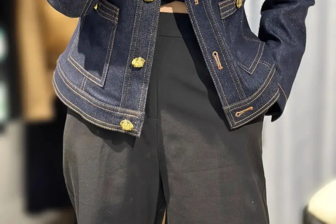 Women Denim Jacket Dark Blue Gold Buttons Small — feature 12