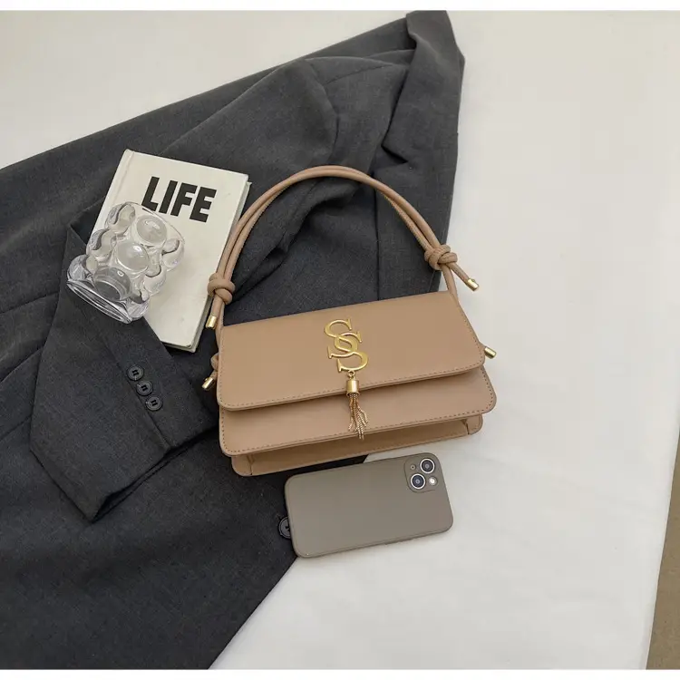 Pink Gold Logo Shoulder Bag for Women — feature 18