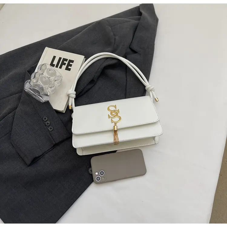 Pink Gold Logo Shoulder Bag for Women — feature 20