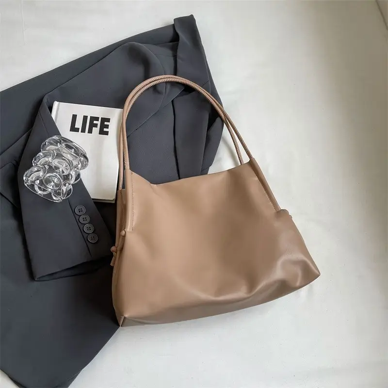 Black Leather Shoulder Bag for Women 2025 New - Image 4