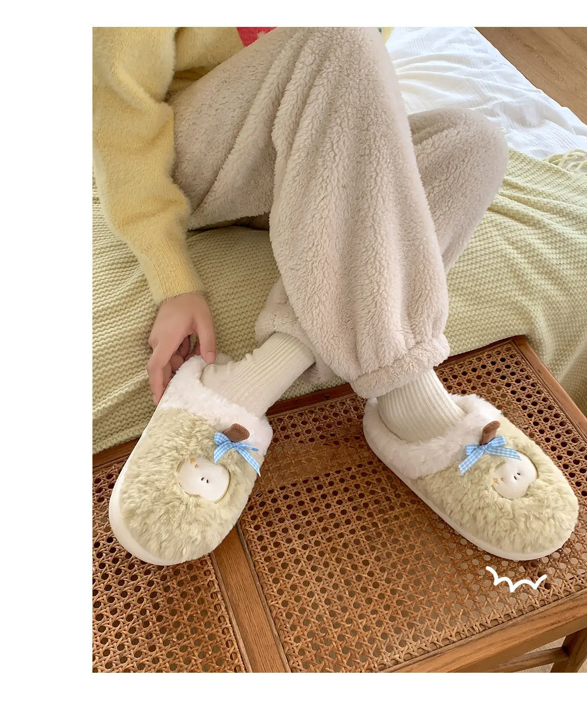 Cute Plush Cotton Slippers for Women Winter — feature 12