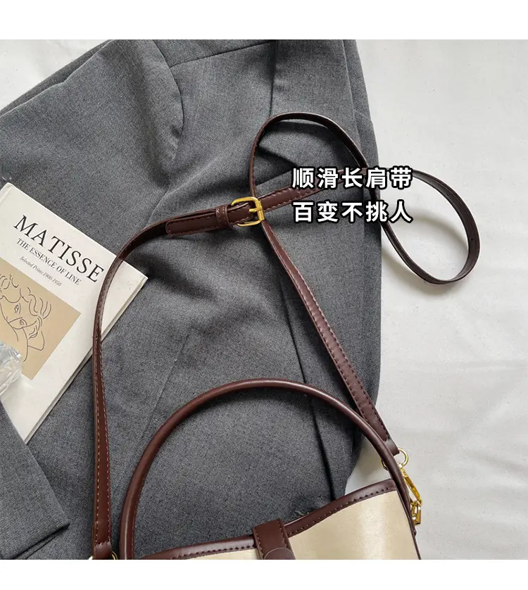 Women's Crossbody Bag Cream Brown Leather Design — feature 7
