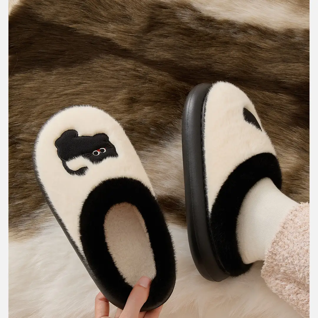Cute Cartoon Cotton Slippers for Women 2025 Winter New Indoor Home Fleece-Lined Warm Plush Slippers — feature 22